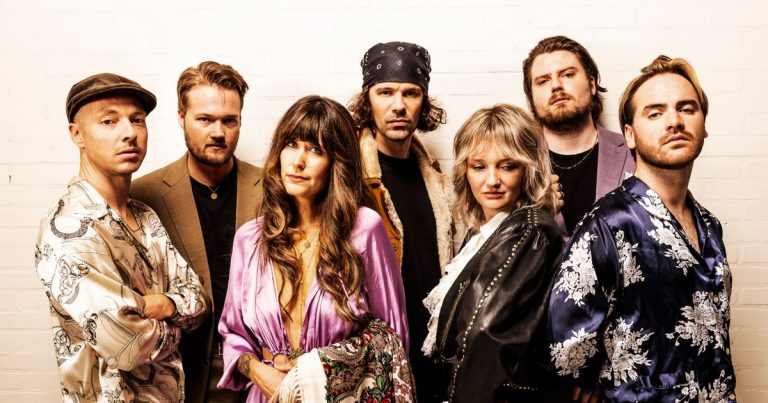 The Cosmic Carnival 50 Years of Rumours (Fleetwood Mac Tribute) — muziek in Den Helder