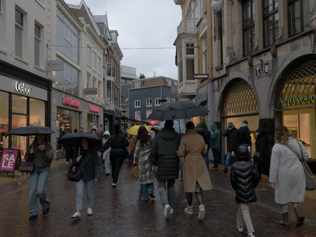 Hit Bingo Band zet Den Helder op stelten in Den Helder